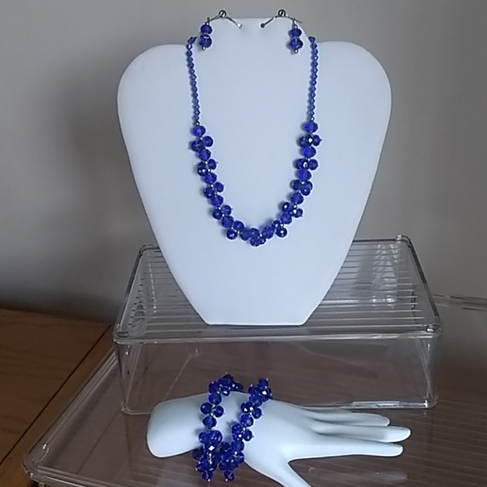 true blue sparkle set